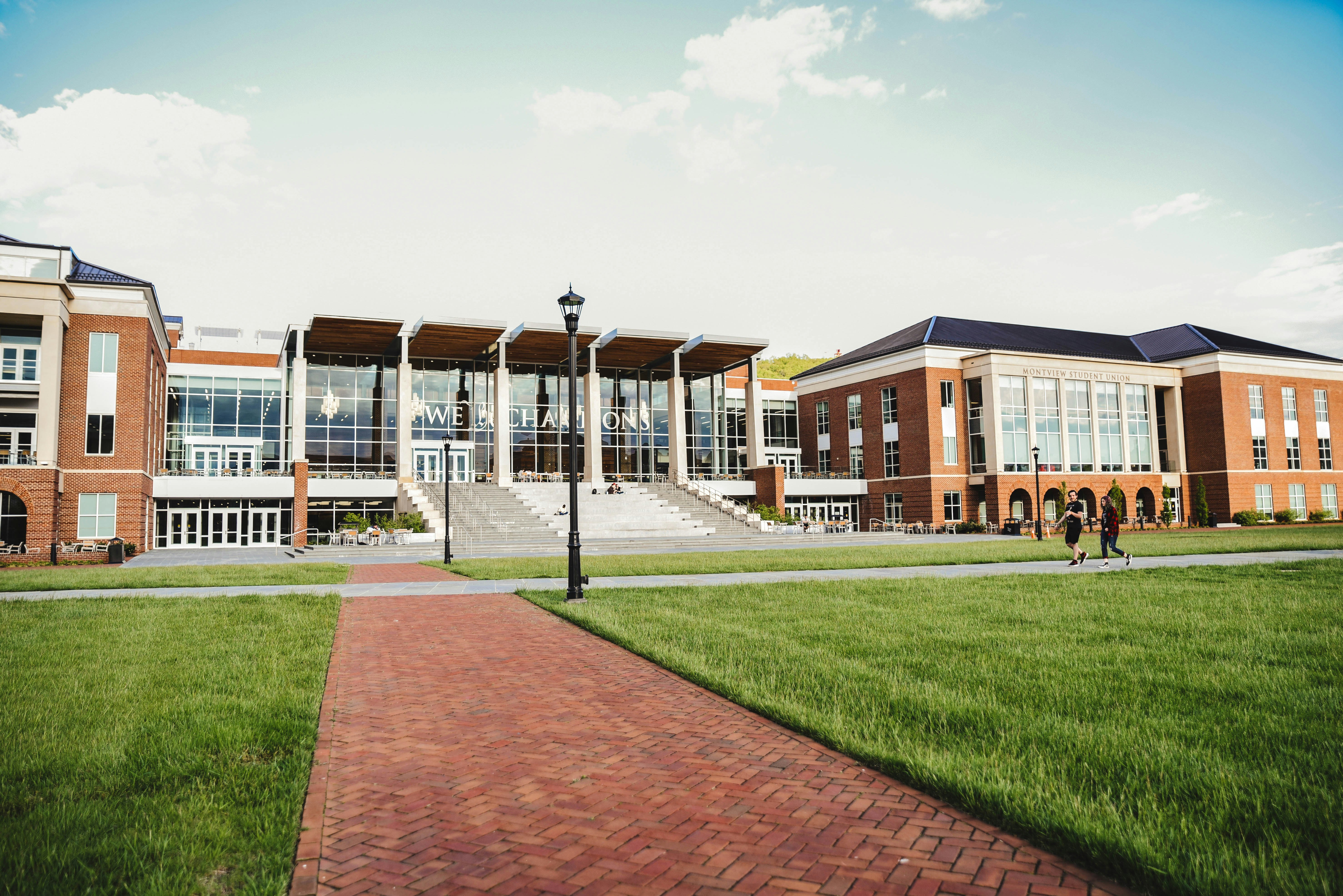 Oxford Academy at Prairie Trails gallery image
